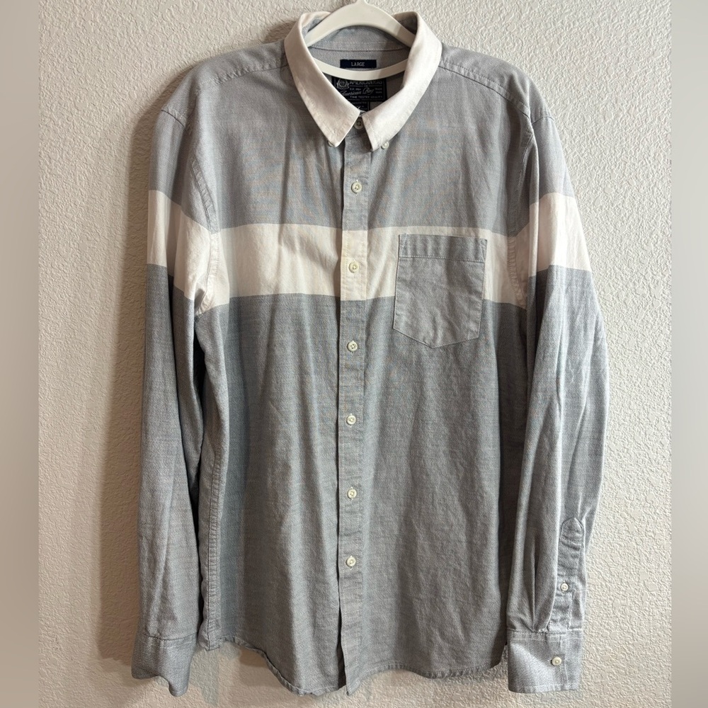 American Rag Gray and White Casual Button Down Shirt Men Large Western